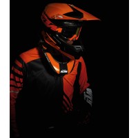 b2b2b2-PHO_PW_HERO_261666-3PW20001260X-BIONIC-TECH-2-NECK-BRACE-HERO_%23SALL_%23AWSG_%23V1