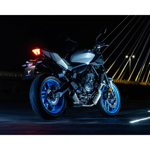 Commanding riding position